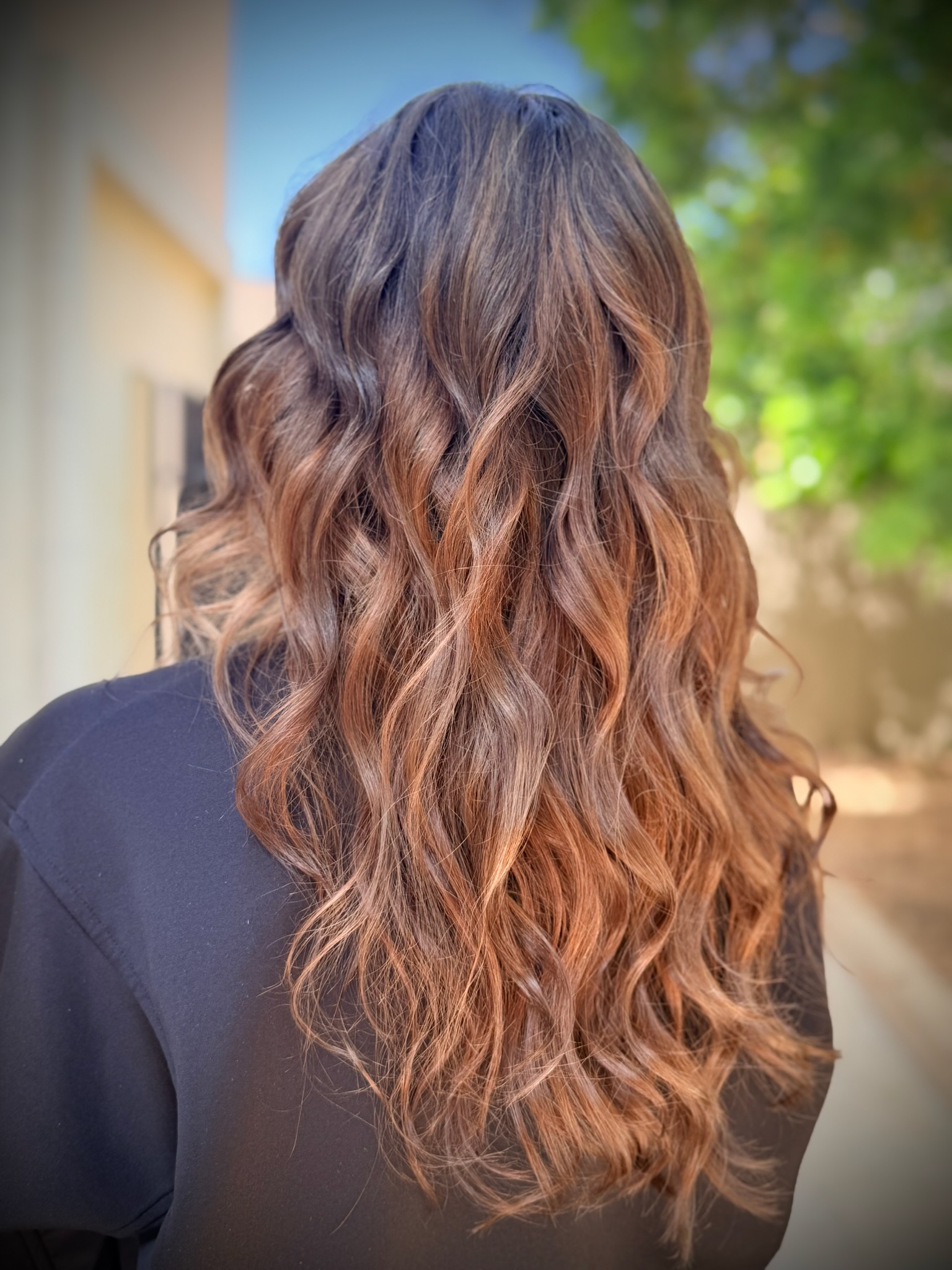 Warm brunette waves by Sonias