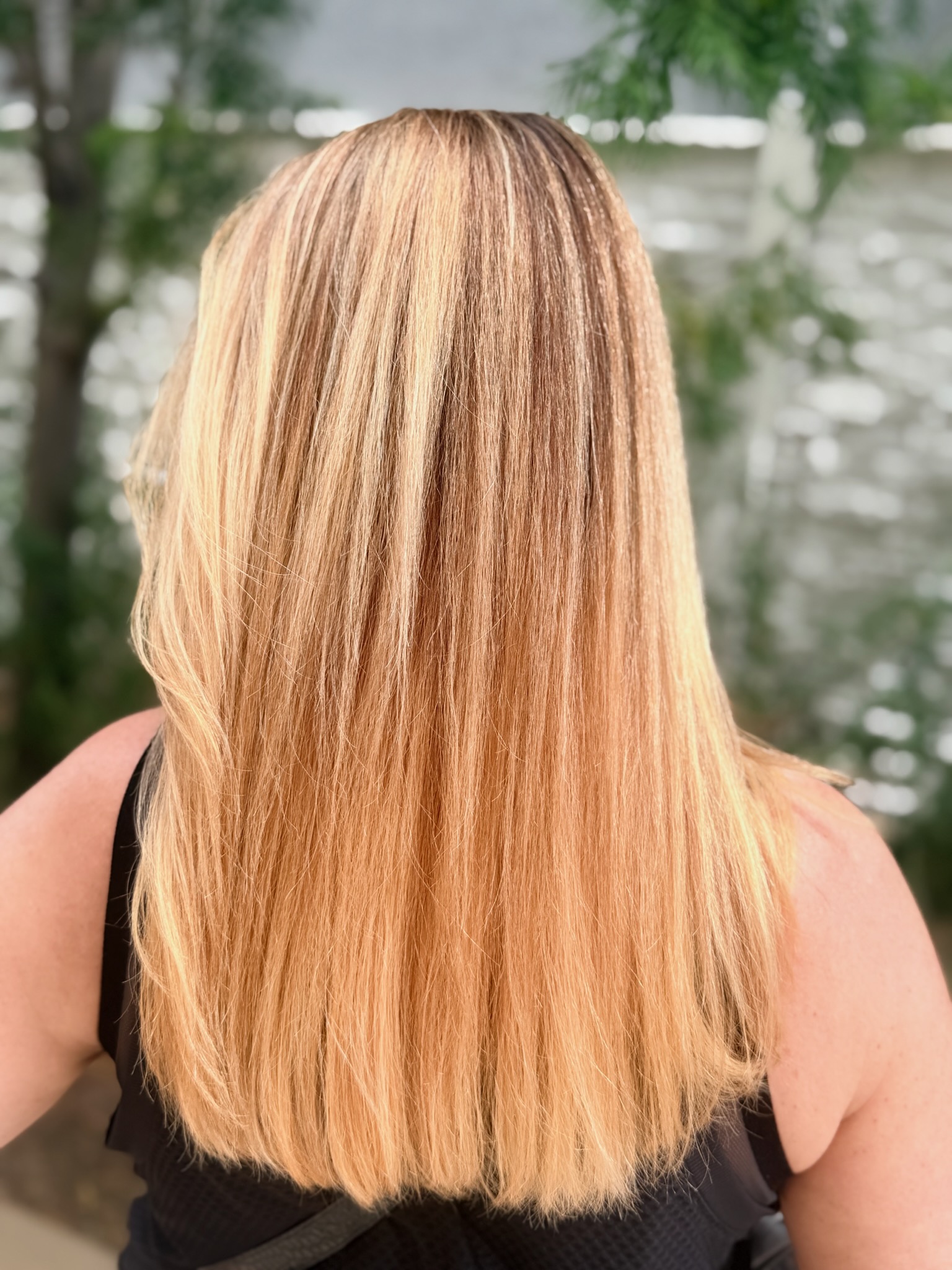 Long golden blonde waves by Sonias